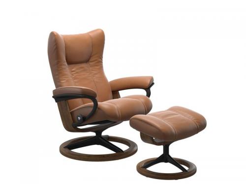 Stressless Wing (M) Signature Chair with Footstool 