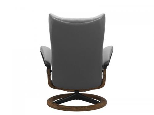 Stressless Wing (M) Signature Chair with Footstool 