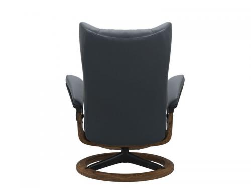 Stressless Wing (M) Signature Chair with Footstool 