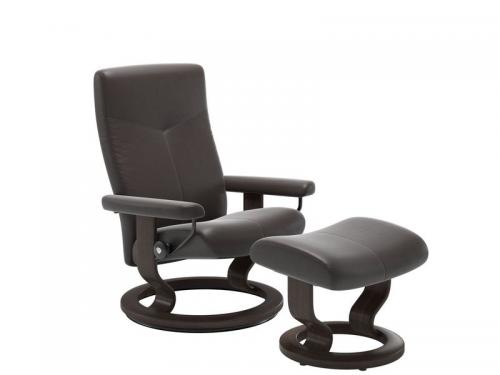 Stressless Dover (M) Classic Chair with Footstool 