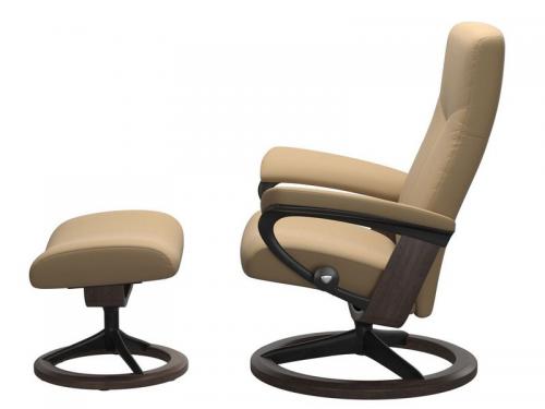 Stressless Dover (M) Signature Chair with Footstool 