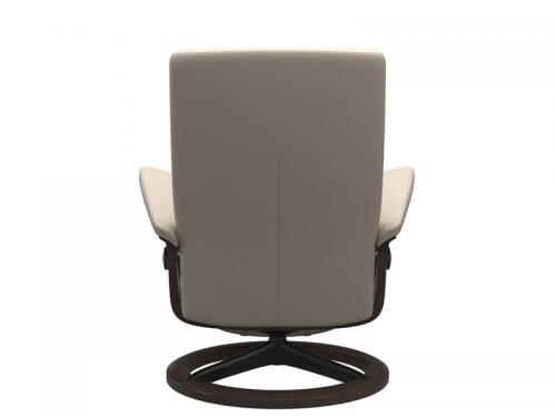 Stressless Dover (M) Signature Chair with Footstool 