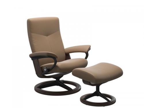 Stressless Dover (M) Signature Chair with Footstool 