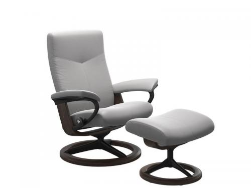 Stressless Dover (M) Signature Chair with Footstool 