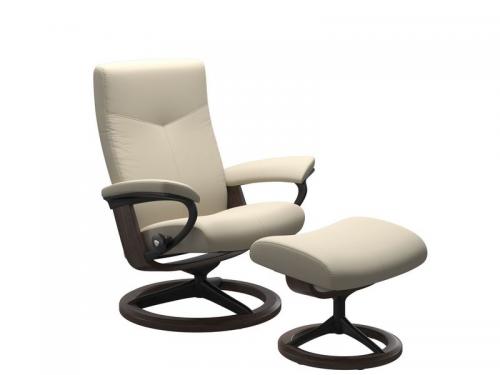 Stressless Dover (M) Signature Chair with Footstool 