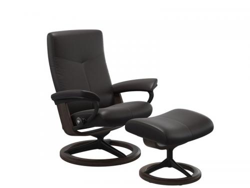 Stressless Dover (M) Signature Chair with Footstool 