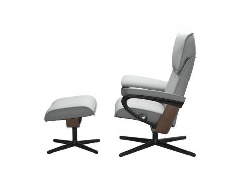 Stressless Admiral (M) Cross Chair with Ottoman 