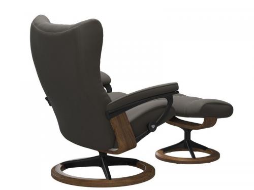 Stressless Wing (L) Signature Base Recliner with Ottoman