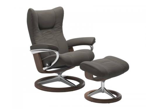 Stressless Wing (L) Signature Base Recliner with Ottoman