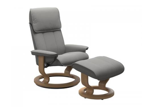 Stressless Admiral (M) Classic Base Recliner with Ottoman