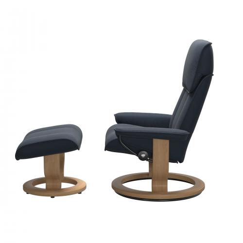 Stressless Admiral (M) Classic Base Recliner with Ottoman