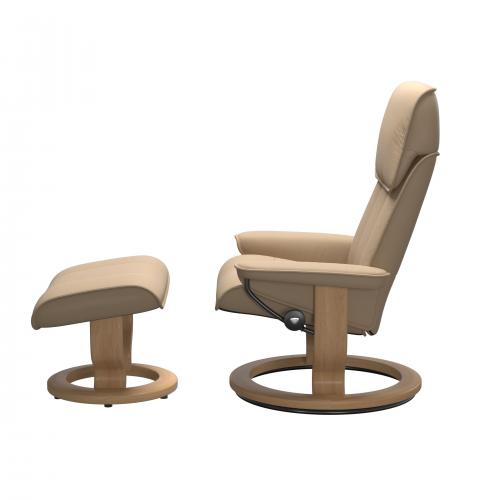Stressless Admiral (M) Classic Base Recliner with Ottoman