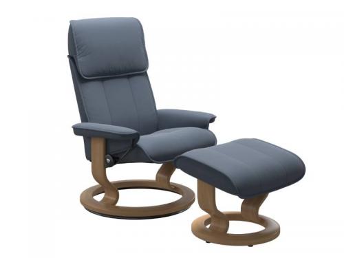 Stressless Admiral (M) Classic Base Recliner with Ottoman
