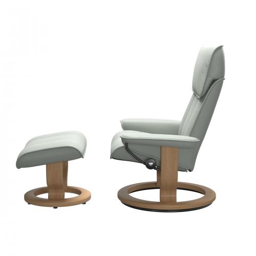 Stressless Admiral (M) Classic Base Recliner with Ottoman