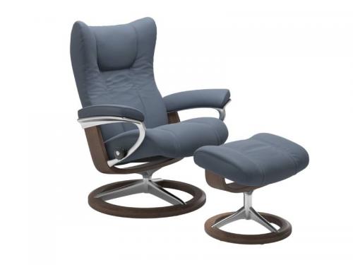 Stressless Wing (L) Signature Base Recliner with Ottoman