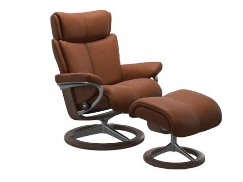 Stressless Magic (M) Signature Base Recliner with Ottoman