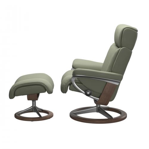 Stressless Magic (M) Signature Base Recliner with Ottoman