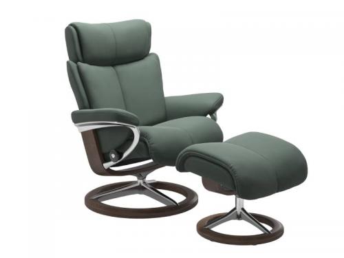 Stressless Magic (M) Signature Base Recliner with Ottoman