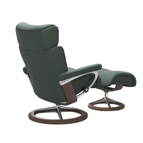 Stressless Magic (M) Signature Base Recliner with Ottoman