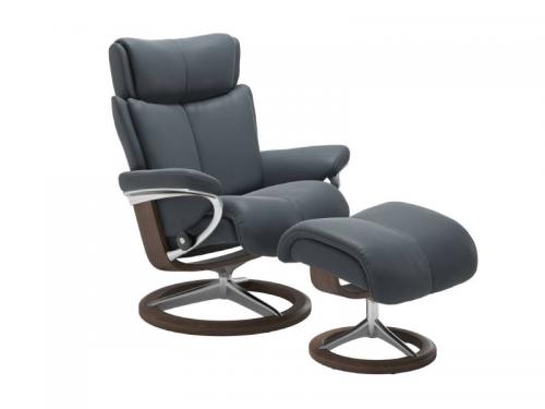 Stressless Magic (M) Signature Base Recliner with Ottoman