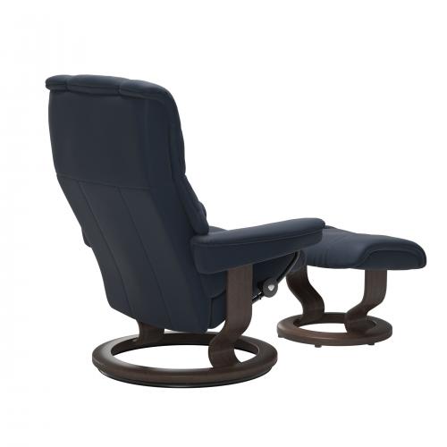 Stressless Mayfair (M) Classic Base Recliner with Ottoman