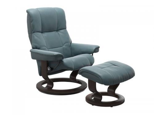 Stressless Mayfair (M) Classic Base Recliner with Ottoman