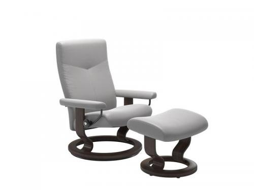 Stressless Dover (M) Classic Chair with Footstool 