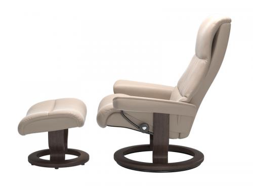 Stressless View (M) Classic Chair with Footstool 